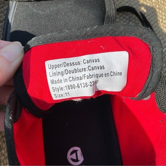 Amnesia Shoes Men’s Canvas Skate Sneakers Black Red Size 11 - Picture 5 of 7